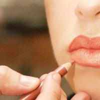 The sexiest lips: scientists calculated the shape and volume of the Sponges of girls